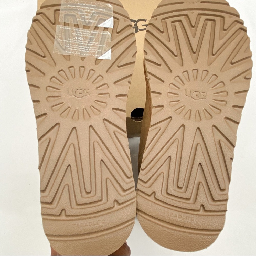UGG Klea Chestnut Boots - Picture 10 of 11